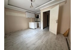  İSTANBUL HOUSE'DAN  GÜZELYURT MAH.DE 2+1 YÜKSEK GİRİŞ DAİRE