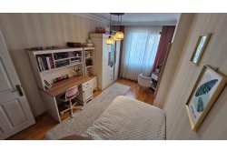 İSTANBUL HOUSE'DAN BAHÇELİEVLER'DE  GENÇ BİNADAN 2+2  DUBLEX