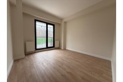 İstanbul House'dan Bhçelievler'de Geniş Sıfır Otoparklı 2+1 