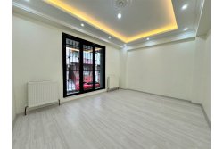 İSTANBUL HOUSE'DAN BAĞCILAR'DA KİRALIK SIFIR GENİŞ 2+1 DAİRE 