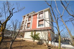 Büyükçekmece'de, Konut ve Ticariye Uygun Kiralık Müstakil Bina